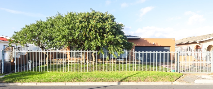 3 Bedroom Property for Sale in Belhar Western Cape